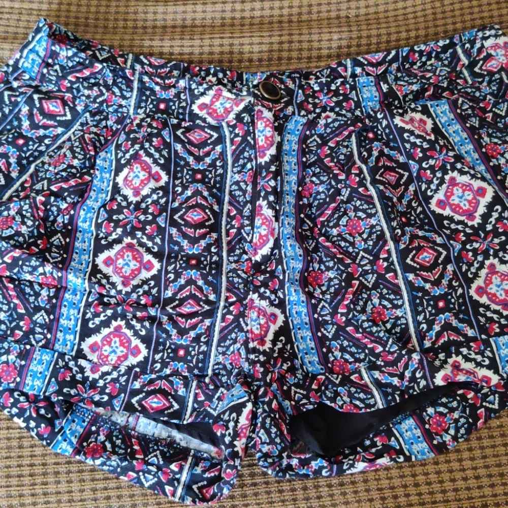 Forever21 black shorts